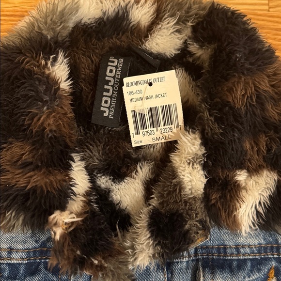Jou Jou Denim Jacket with Faux Fur Trim- NWT -Size Small - Picture 2 of 5